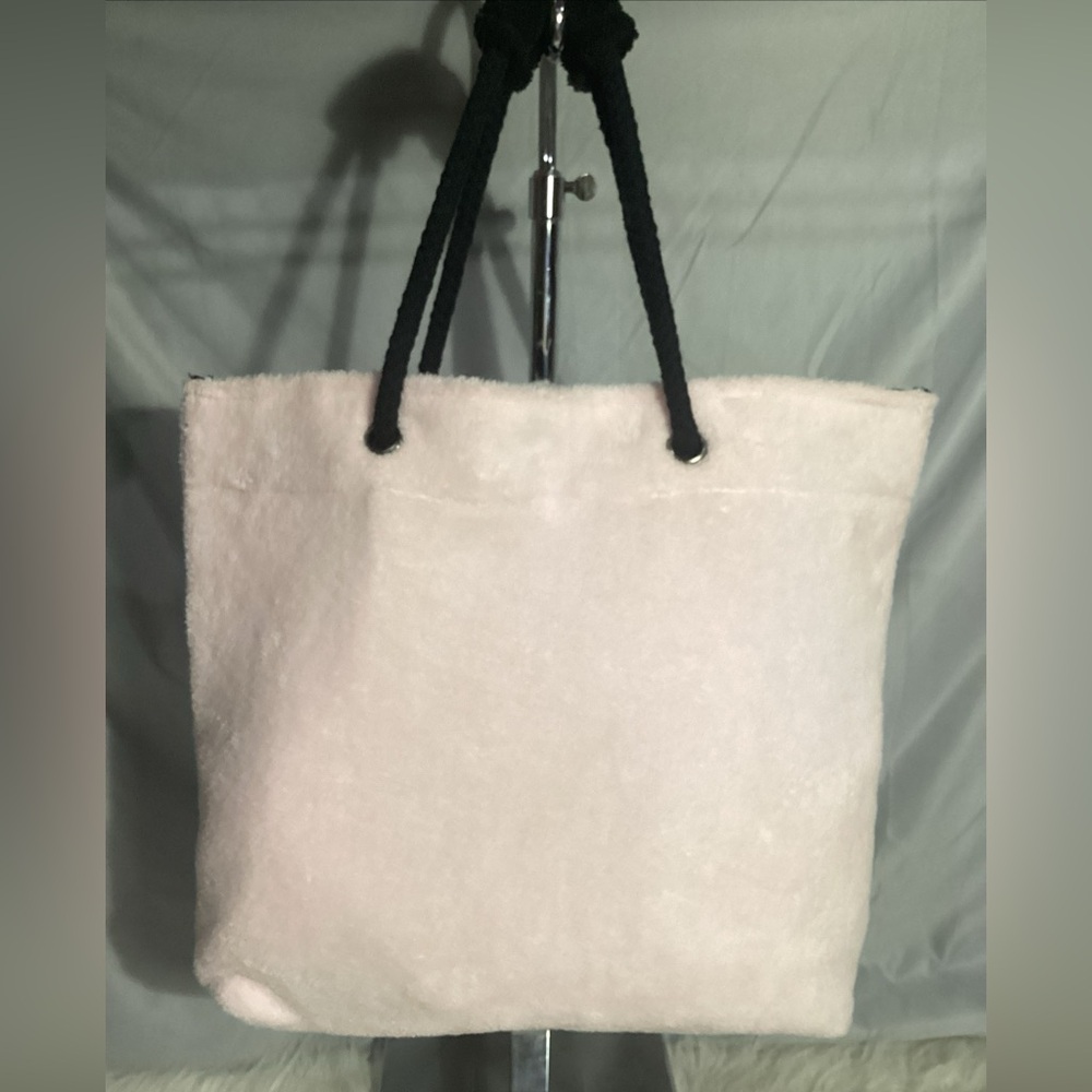 Mary Kay Pink Soft Plush Polyester Shoulder Tote Bag With Rope Type Handles - Picture 3 of 10